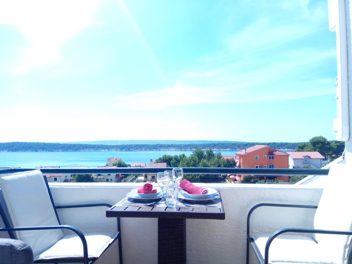 Apartment Apoksiomen Barbat na Rabu Exteriör bild