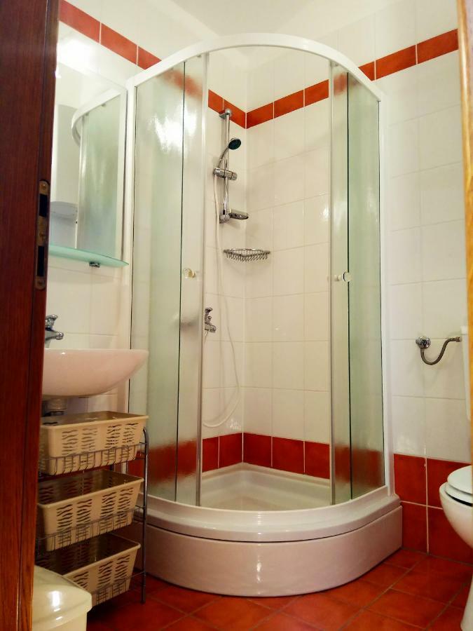 Apartment Apoksiomen Barbat na Rabu Exteriör bild